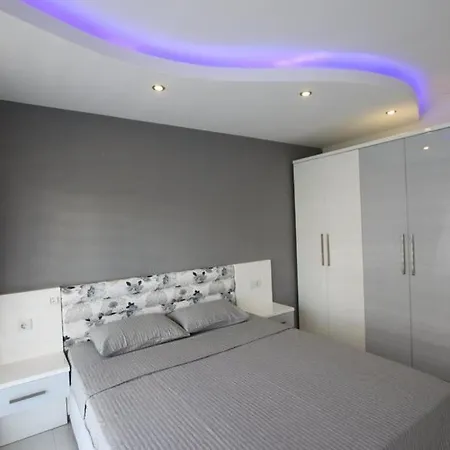 Happy Suite Residence 9